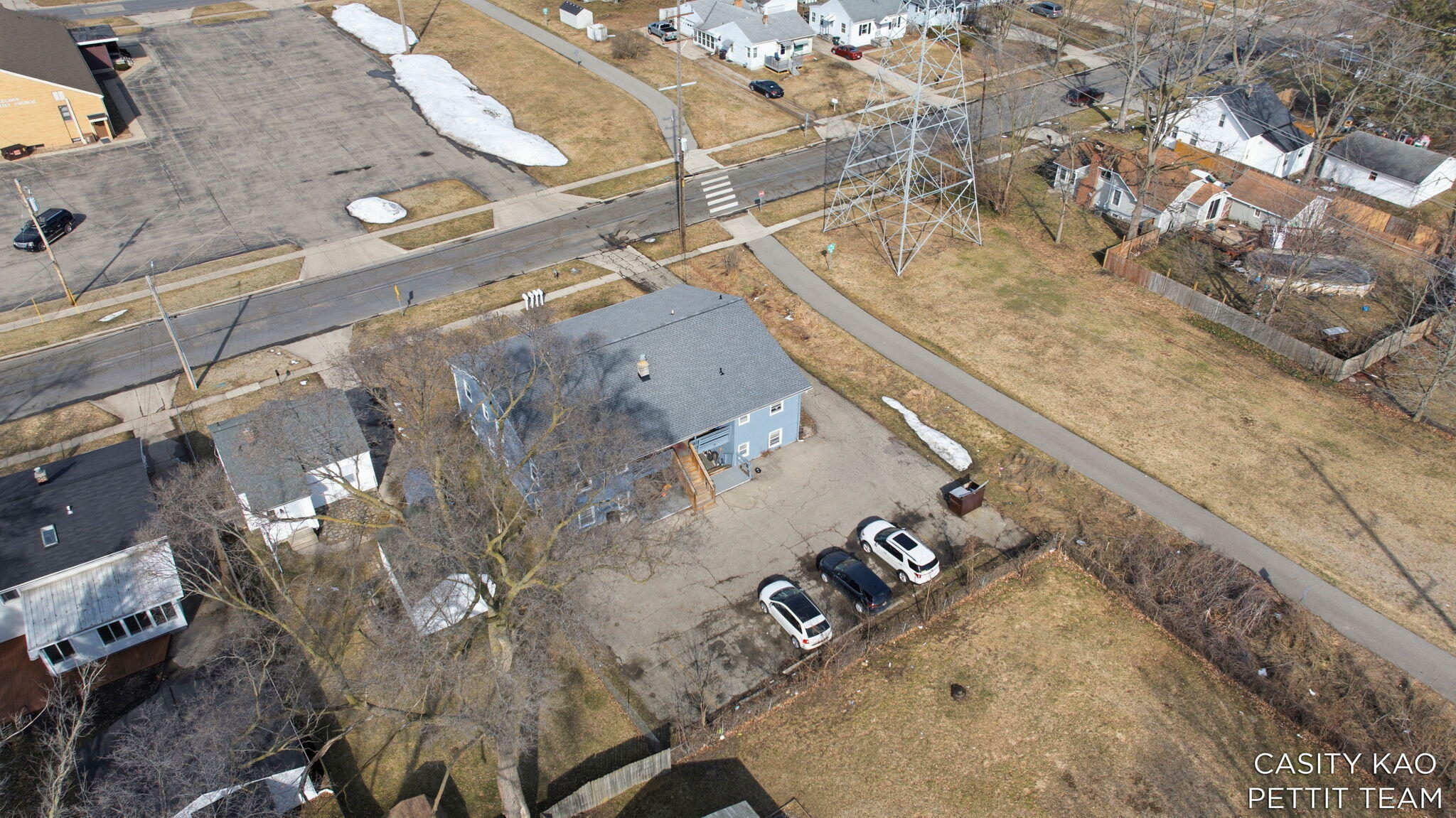 100 43rd Street Southwest Grand Rapids, MI 49548 - Photo 61 of 68 IMG_3489