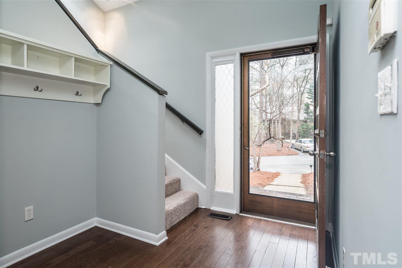 89 Stoneridge Road Durham, NC 27705 - Photo 3 of 27