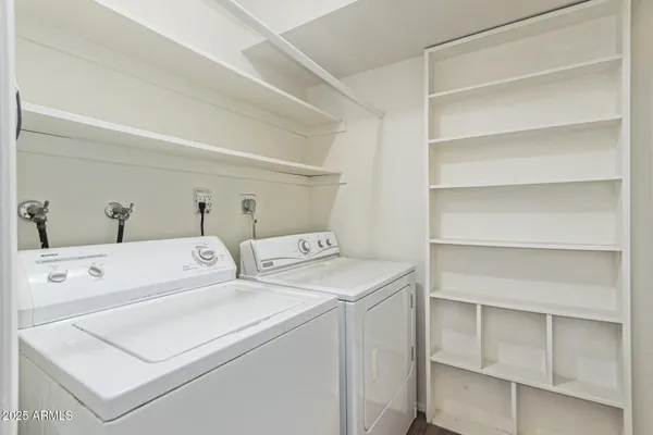 $520,000 | 2300 East Concorda Drive, Tempe, AZ 85282
