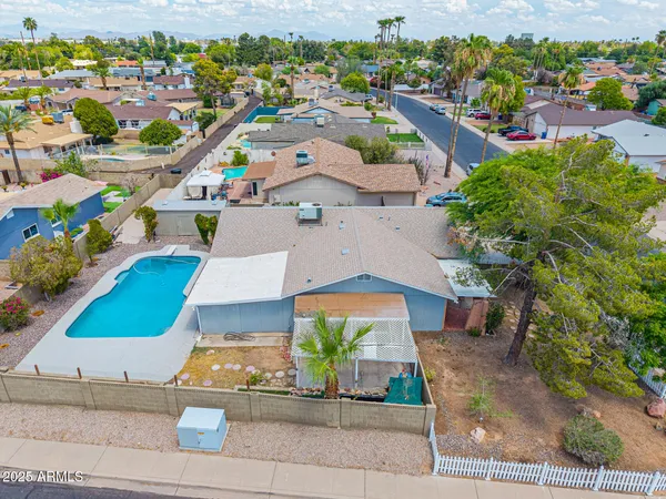 $520,000 | 2300 East Concorda Drive, Tempe, AZ 85282
