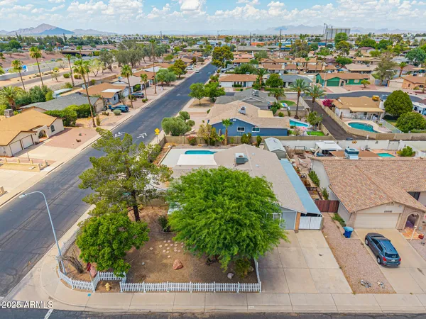 $520,000 | 2300 East Concorda Drive, Tempe, AZ 85282