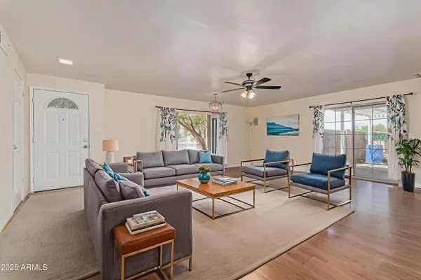 $520,000 | 2300 East Concorda Drive, Tempe, AZ 85282