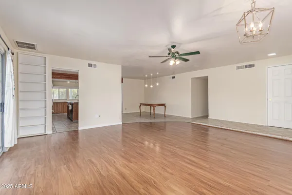 $520,000 | 2300 East Concorda Drive, Tempe, AZ 85282