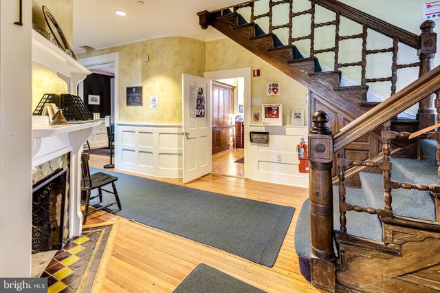 $1,350,000 | 49 College Avenue, Annapolis, MD 21401