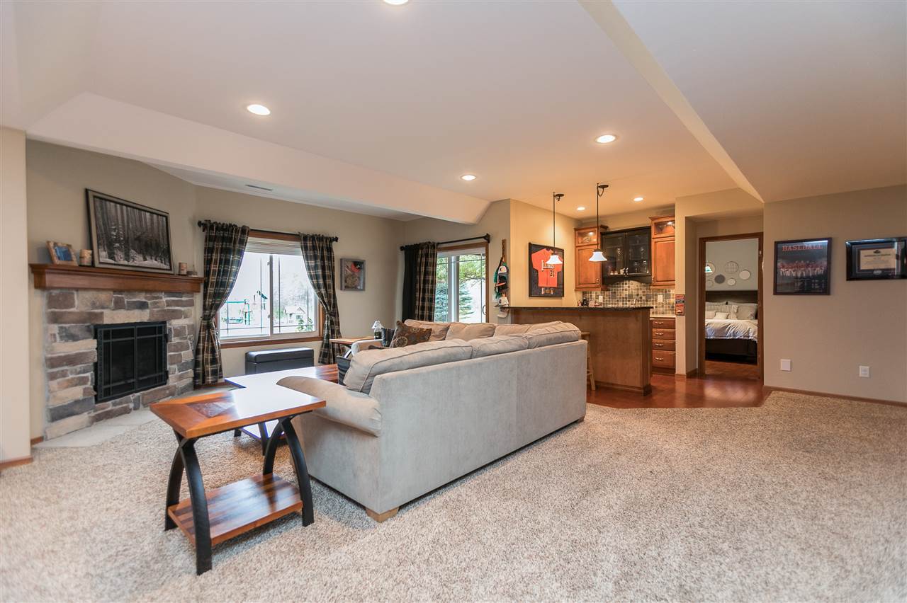 3000 Newcastle Road Marion, IA 52302 - Photo 32 of 50 Gallery Image 32