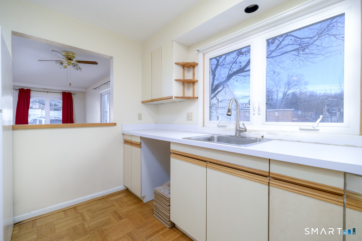 115 Flax Hill Road, Unit 10 Norwalk, CT 06854 - Photo 5 of 21