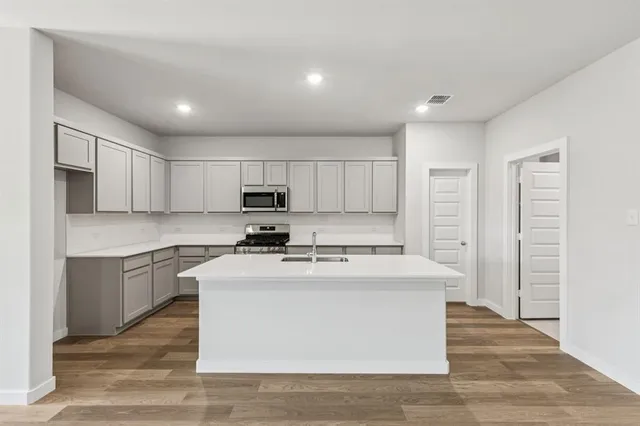 $359,990 | 412 Blackwater Trail, Waxahachie, TX 75165