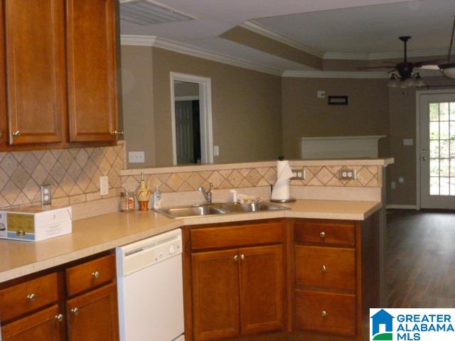 111 Springdale Drive Mount Olive, AL 35117 - Photo 4 of 13