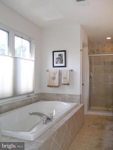 11479 Waterhaven Court Reston, VA 20190 - Photo 20 of 30 Master Bath #2