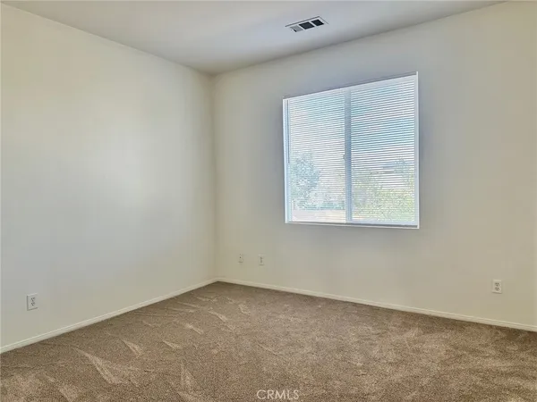 $4,100 | 33564 Blue Water Way, Temecula, CA 92592
