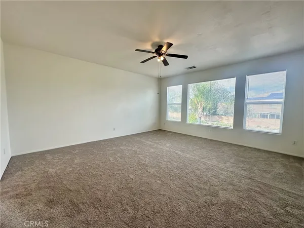$4,100 | 33564 Blue Water Way, Temecula, CA 92592