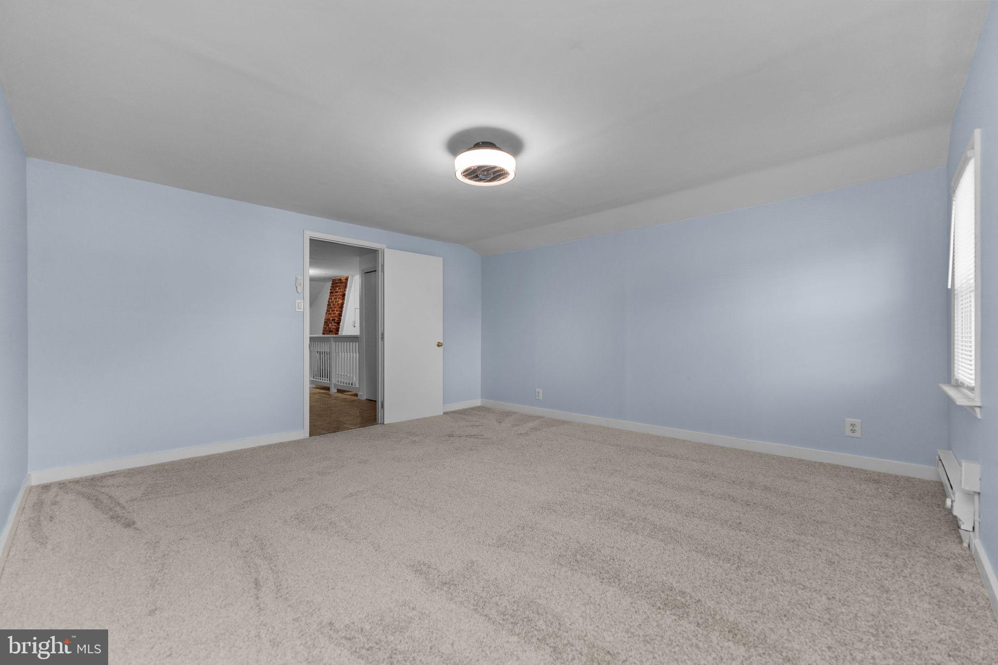 333 Union Street Hatfield, PA 19440 - Photo 32 of 35 a view of an empty room and a window