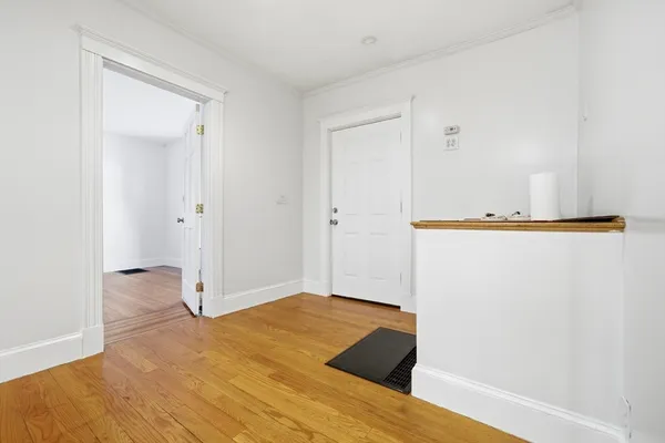 $2,500 | 7 Orchard Street, Unit 1, Newton, MA 02458