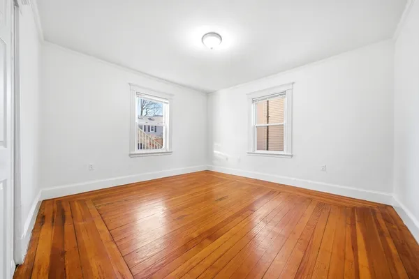 $2,500 | 7 Orchard Street, Unit 1, Newton, MA 02458