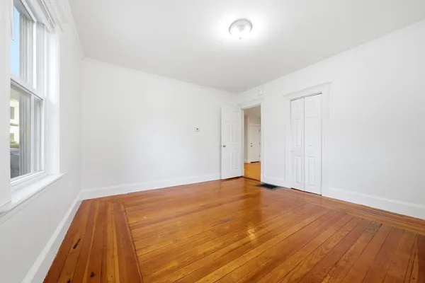 $2,500 | 7 Orchard Street, Unit 1, Newton, MA 02458