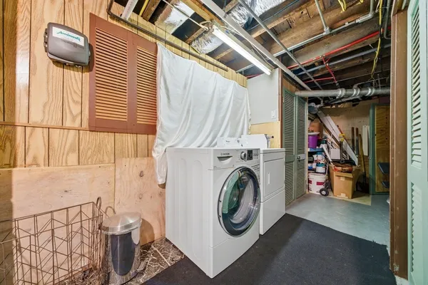 $2,500 | 7 Orchard Street, Unit 1, Newton, MA 02458