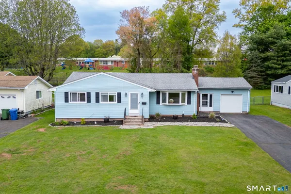 $349,900 | 325 Barbara Road, Middletown, CT 06457