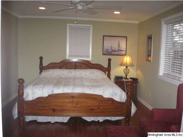 1910 2nd Avenue North Clanton, AL 35045 - Photo 9 of 24