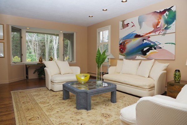 77 Rockport Road Weston, MA 02493 - Photo 6 of 29 Gallery Image 6