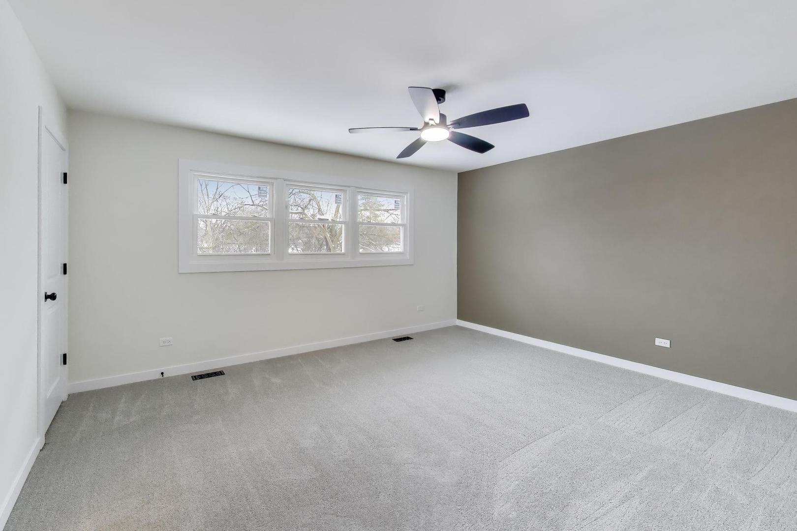 123 South Kainer Avenue Barrington, IL 60010 - Photo 16 of 47