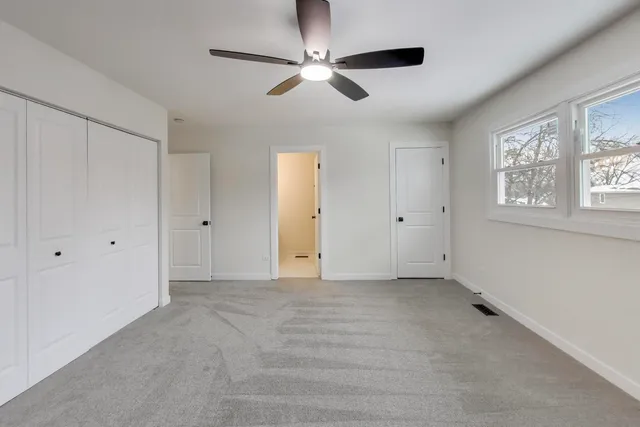 $730,000 | 123 South Kainer Avenue, Barrington, IL 60010