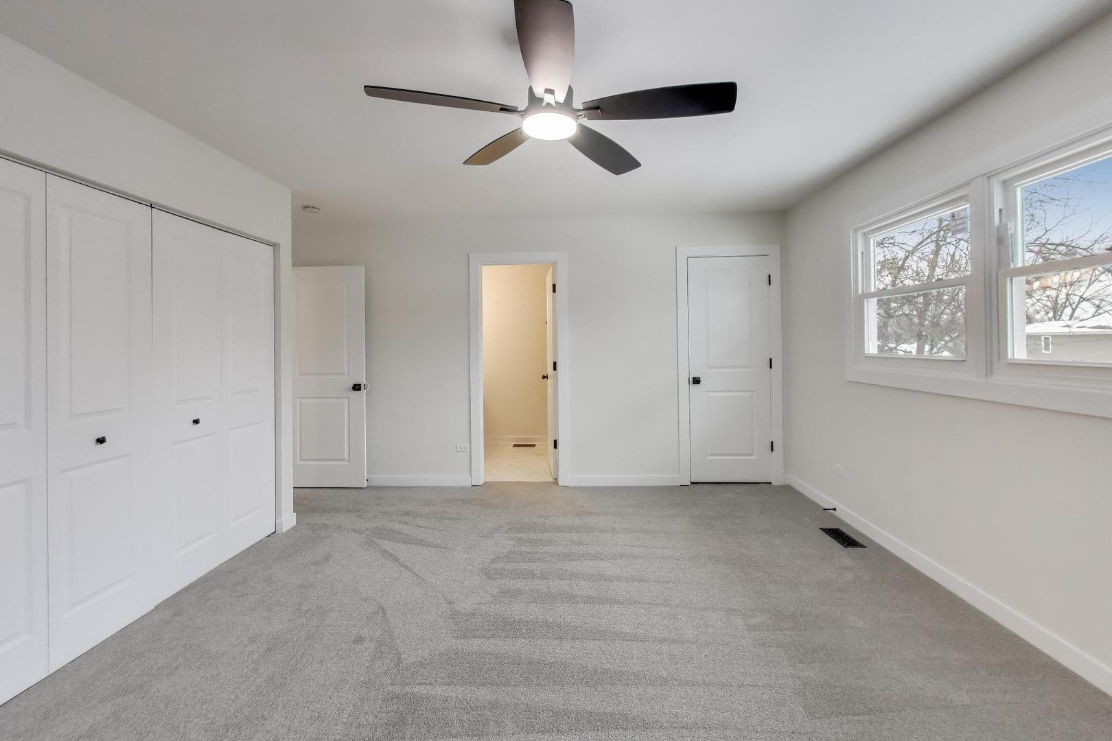 123 South Kainer Avenue Barrington, IL 60010 - Photo 18 of 47