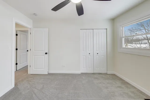 $730,000 | 123 South Kainer Avenue, Barrington, IL 60010