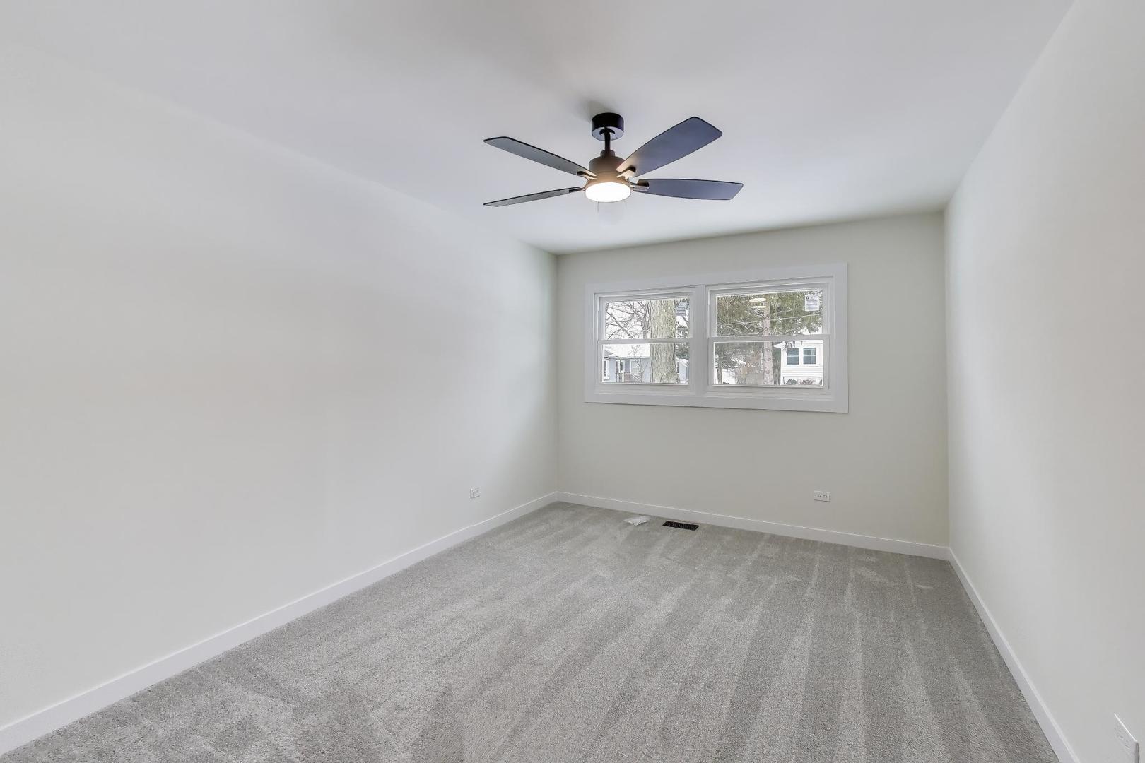 123 South Kainer Avenue Barrington, IL 60010 - Photo 23 of 47