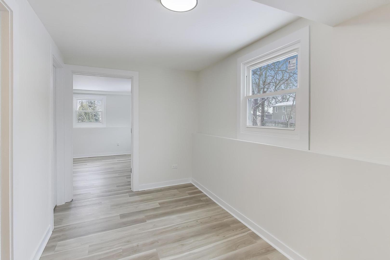 123 South Kainer Avenue Barrington, IL 60010 - Photo 33 of 47