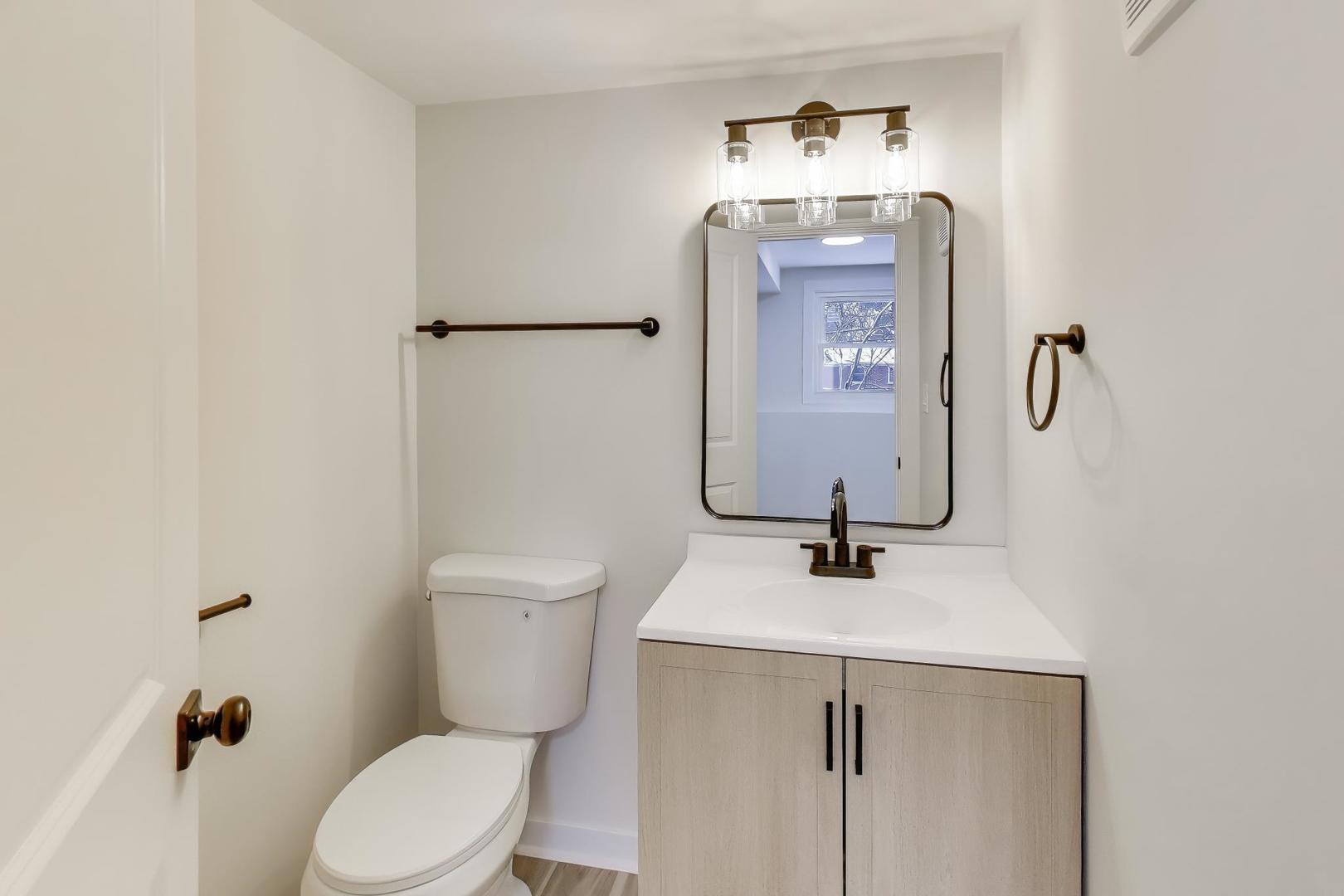 123 South Kainer Avenue Barrington, IL 60010 - Photo 36 of 47