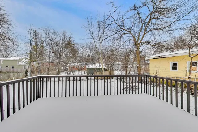 $730,000 | 123 South Kainer Avenue, Barrington, IL 60010