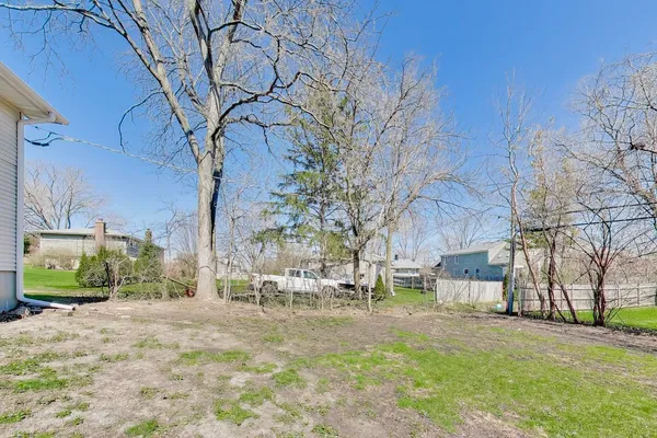 $690,000 | 123 South Kainer Avenue, Barrington, IL 60010