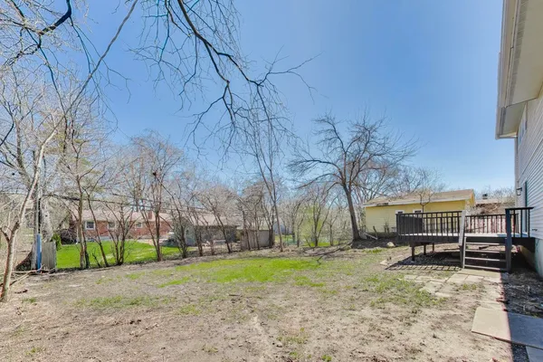 $690,000 | 123 South Kainer Avenue, Barrington, IL 60010