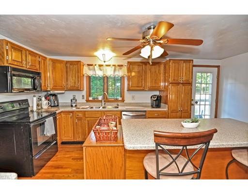 10 Forbes Road Rutland, MA 01543 - Photo 4 of 23