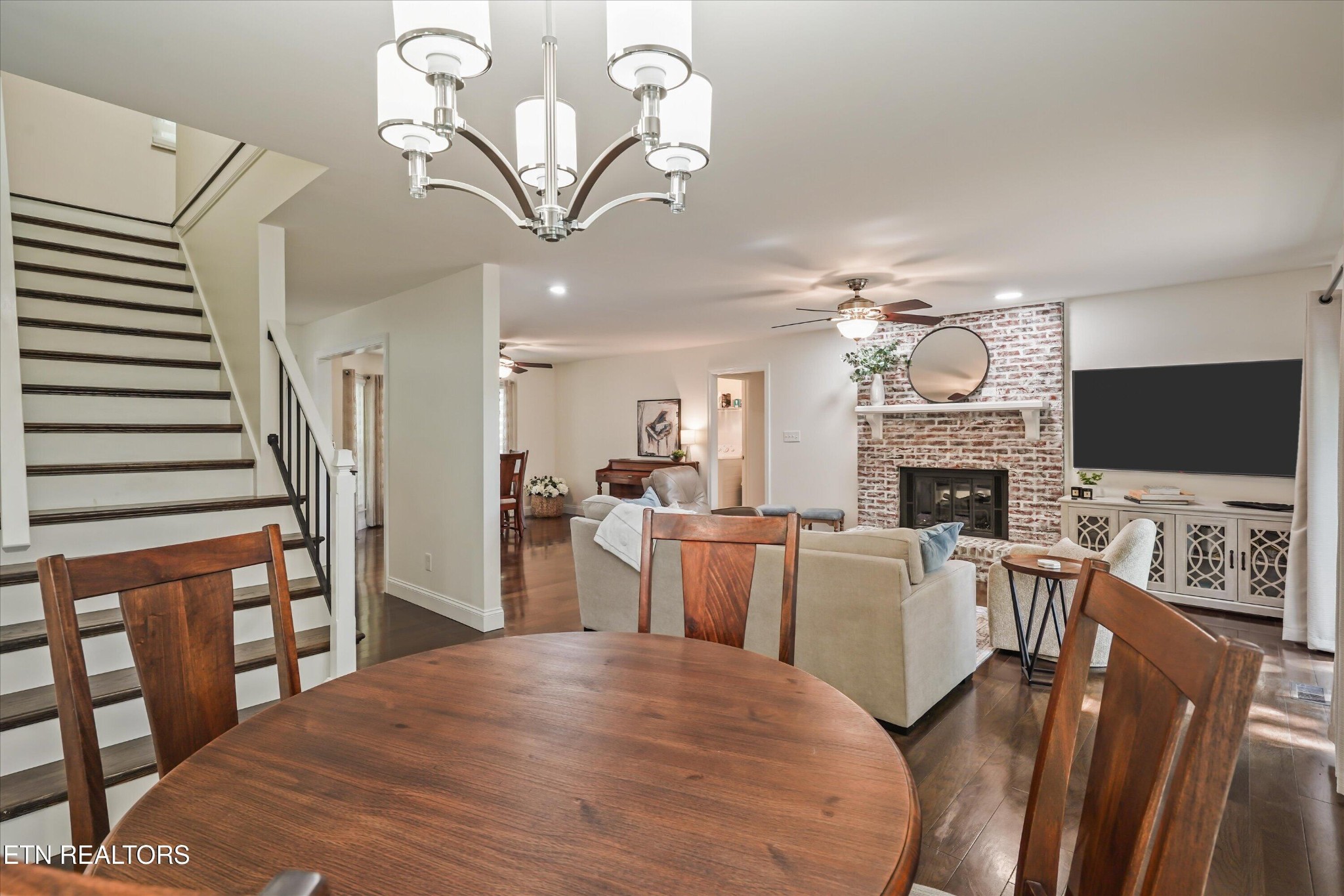 9117 Colchester Ridge Road Knoxville, TN 37922 - Photo 14 of 42 Gallery Image 14