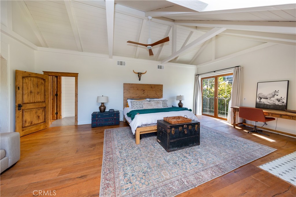 85 Saddlebow Road Bell Canyon, CA 91307 - Photo 40 of 75 a living room with furniture and wooden floor