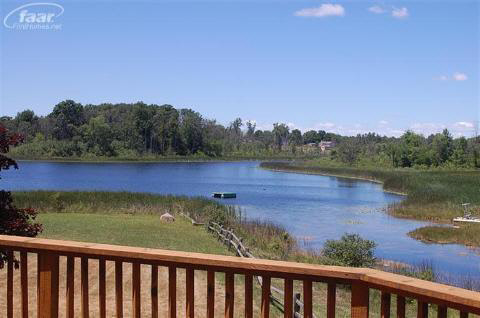 1276 Butcher Road Fenton, MI 48430 - Photo 3 of 24 20238118-2.JPG