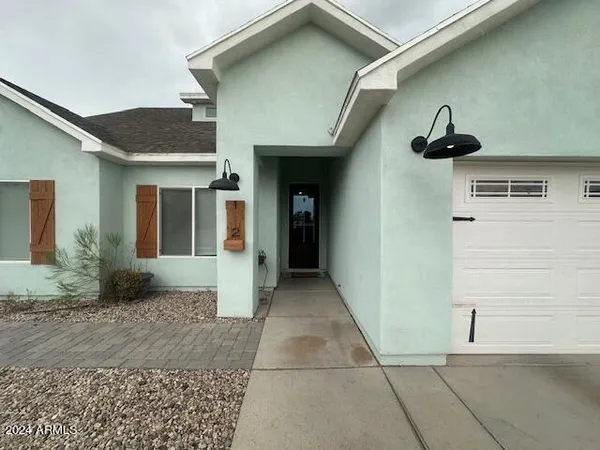 $460,000 | 1492 Porter Lane, Thatcher, AZ 85552