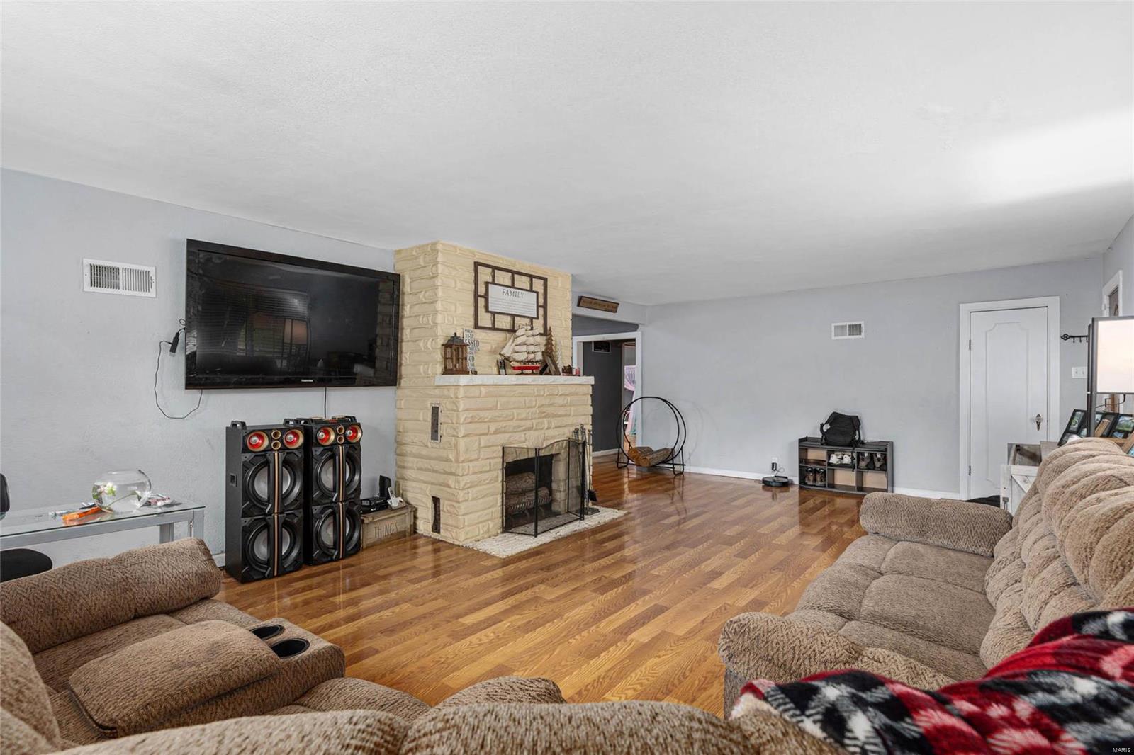3333 Johnson Road Granite City, IL 62040 - Photo 5 of 35 Gallery Image 5
