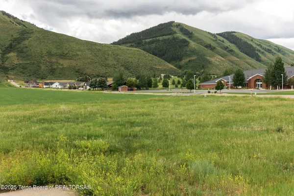 $299,000 | 1221 South Us Highway, Afton, WY 83110