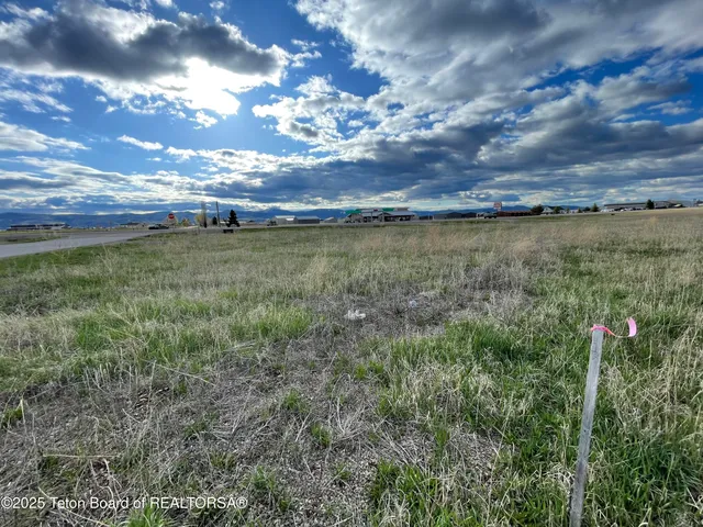 $299,000 | 1221 South Us Highway, Afton, WY 83110
