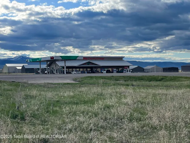 $299,000 | 1221 South Us Highway, Afton, WY 83110