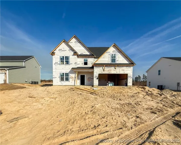 $334,940 | 560 Ashley Hts Drive, Aberdeen, NC 28315