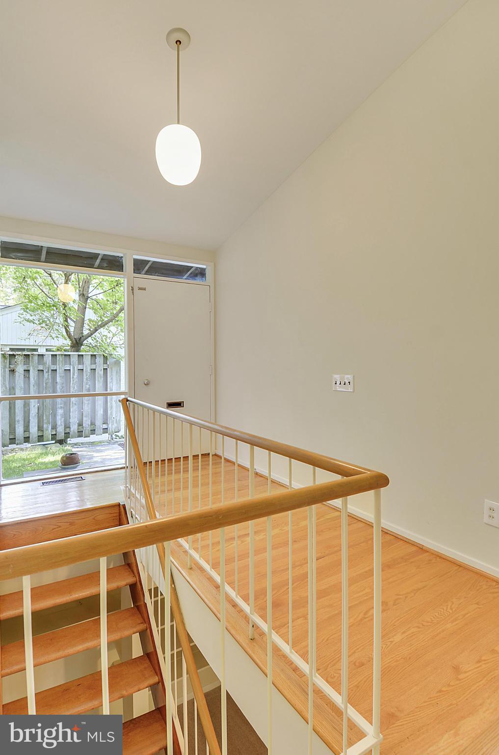 6115 Wiscasset Road Bethesda, MD 20816 - Photo 4 of 30 Interior (General)