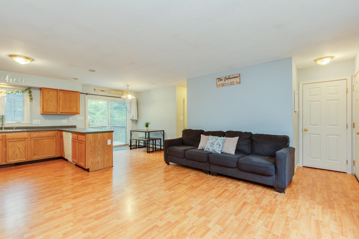 815 Bachelder Road Pembroke, NH 03275 - Photo 21 of 50