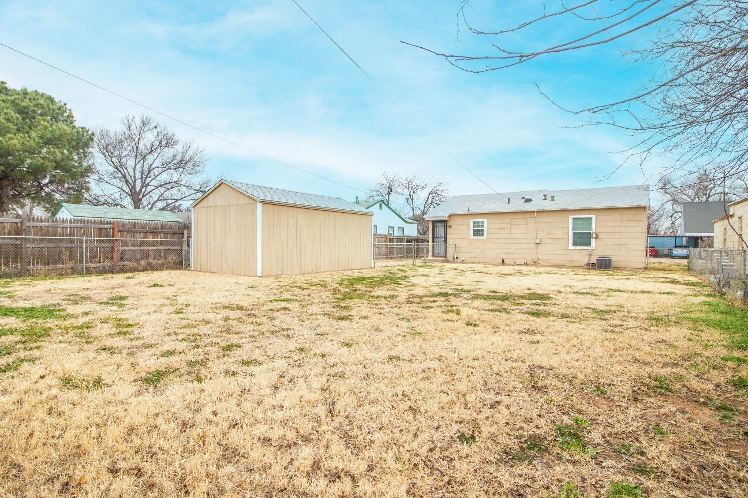 2715 36th Street Lubbock, TX 79413 - Photo 12 of 14