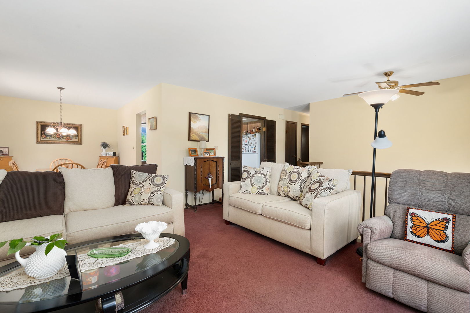 1140 Rosedale Lane Hoffman Estates, IL 60169 - Photo 4 of 31