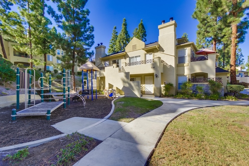 730 Brookstone Road, Unit 102 Chula Vista, CA 91913 - Photo 3 of 25