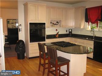 4304 Church Road Mount Laurel, NJ 08054 - Photo 6 of 10 Kitchen