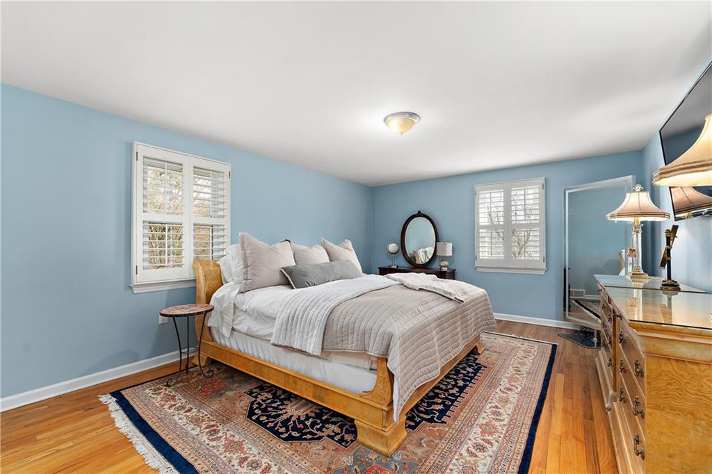 529 Guyasuta Road Pittsburgh, PA 15215 - Photo 14 of 24 Gallery Image 14
